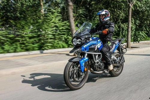 国产拉力摩托车试驾视频,速度与激情的完美融合